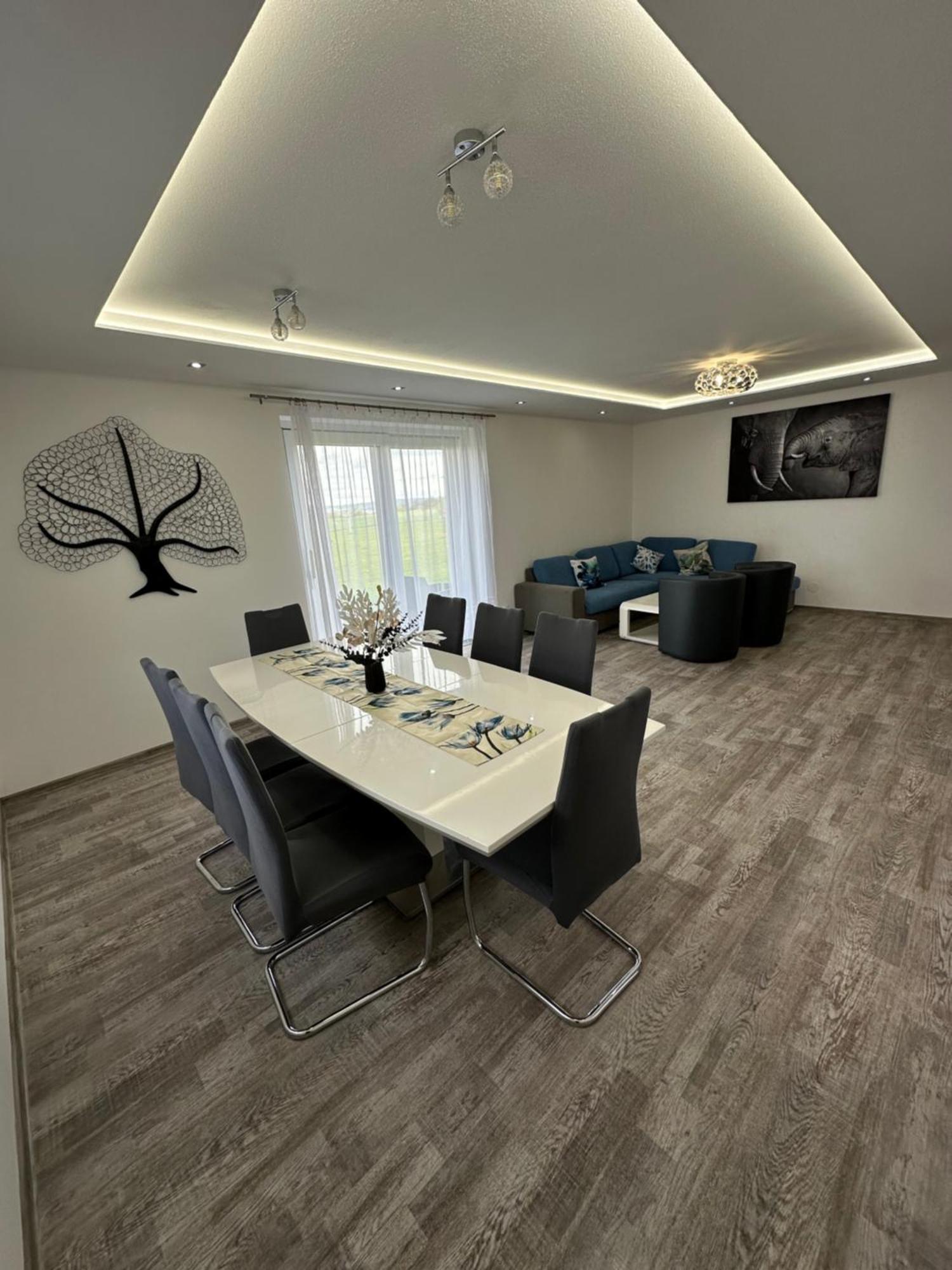 House&Garden&Pool Villa Slapy  Buitenkant foto